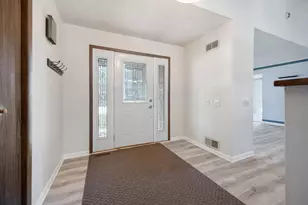 8N627 Gingerwood Ln, Elgin, IL 60124 - Photo 30