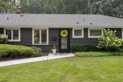 1909 Martingale Road, Wheaton, IL 60187 - Photo 2