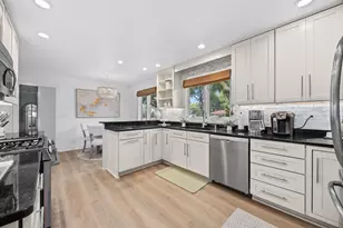 1909 Martingale Rd, Wheaton, IL 60187 - Photo 14