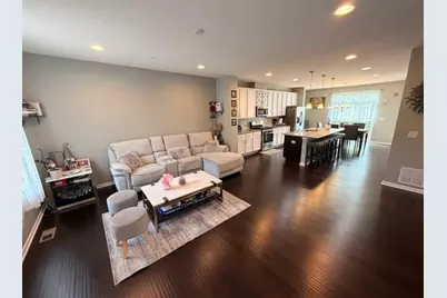 2527 Huntleigh Lane, Woodridge, IL 60517 - Photo 8