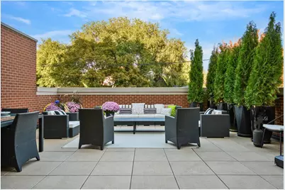 2232 N Janssen Avenue, Chicago, IL 60614 - Photo 22