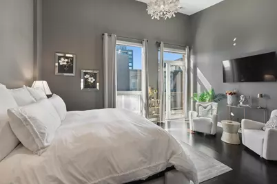 18 N Carpenter Street #PHS, Chicago, IL 60607 - Photo 12