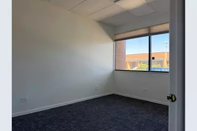 945 W Liberty Drive #10-C, Wheaton, IL 60187 - Photo 4