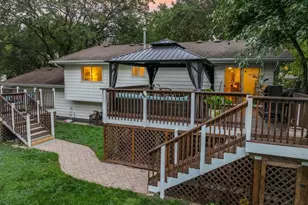 480 Charles Ct, South Elgin, IL 60177 - Photo 32