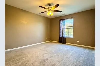 1179 N Village Drive #3, Round Lake Beach, IL 60073 - Photo 12