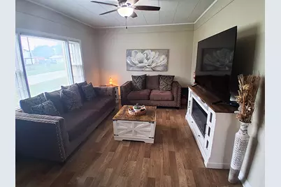 306 Rice Street, Kewanee, IL 61443 - Photo 22