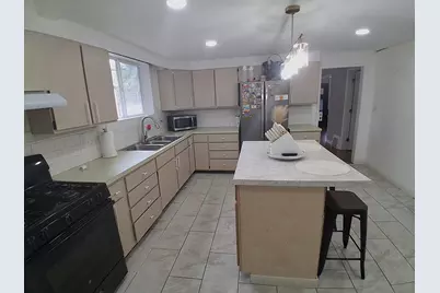 306 Rice Street, Kewanee, IL 61443 - Photo 28