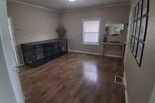 306 Rice St, Kewanee, IL 61443 - Photo 18