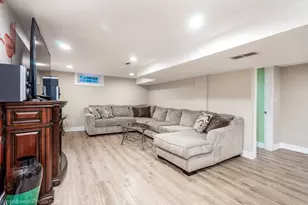 2N563 Mildred Ave, Glen Ellyn, IL 60137 - Photo 22