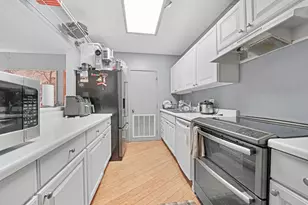 431 S Dearborn Street S, Chicago, IL 60605 - Photo 8