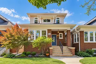 4920 N Keeler Ave, Chicago, IL 60630 - Photo 1