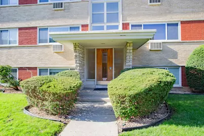 6827 W Raven Street #2L, Chicago, IL 60631 - Photo 2