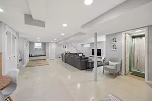 9431 Congress Park Ave, Brookfield, IL 60513 - Photo 22