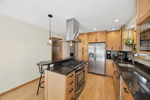 9431 Congress Park Ave, Brookfield, IL 60513 - Photo 14