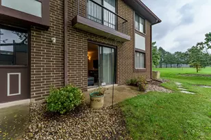 915 N York Street N, Elmhurst, IL 60126 - Photo 18