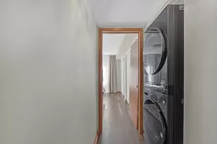 8700 W Evelyn Ln, Chicago, IL 60656 - Photo 14