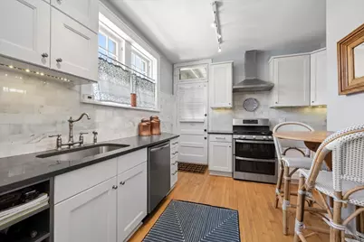 486 Sheridan Road #2, Evanston, IL 60202 - Photo 10