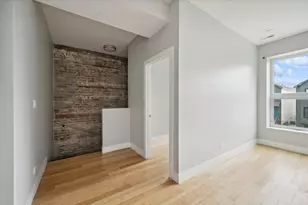 2526 W Lexington Ave, Chicago, IL 60612 - Photo 2