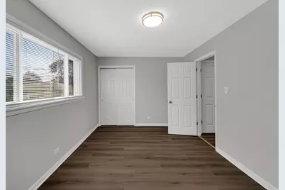 9331 S Parnell Avenue, Chicago, IL 60620 - Photo 16