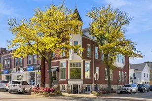 102 S Washington St, Hinsdale, IL 60521 - Photo 1
