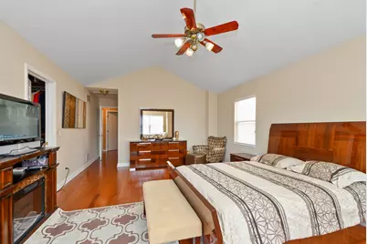 4234 N Kolmar Avenue #D, Chicago, IL 60641 - Photo 14