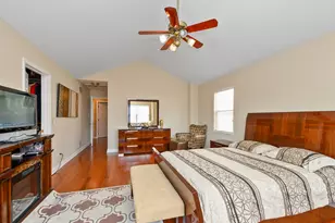 4234 N Kolmar Ave, Chicago, IL 60641 - Photo 14