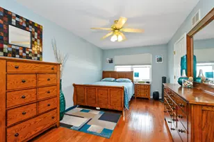 4234 N Kolmar Ave, Chicago, IL 60641 - Photo 18
