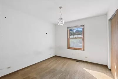 2514 S Maplewood Drive, Wonder Lake, IL 60097 - Photo 10
