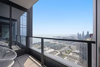 60 E Monroe Street #5703, Chicago, IL 60603 - Photo 10