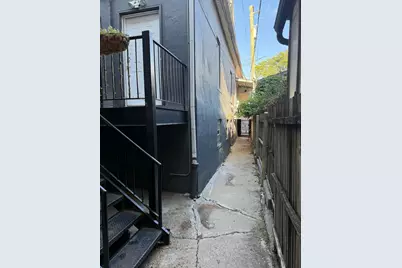 827 N Fairfield Avenue, Chicago, IL 60622 - Photo 4