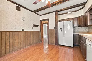 2839 N Luna Ave, Chicago, IL 60641 - Photo 14