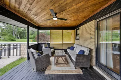 18202 Locust Street, Lansing, IL 60438 - Photo 16