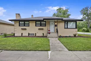 18202 Locust St, Lansing, IL 60438 - Photo 1