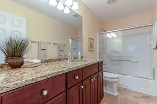 1871 Crenshaw Cir, Vernon Hills, IL 60061 - Photo 30