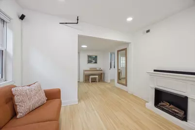2838 N Richmond Street, Chicago, IL 60618 - Photo 16