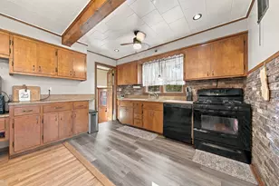 14341 Knox Ave, Midlothian, IL 60445 - Photo 8