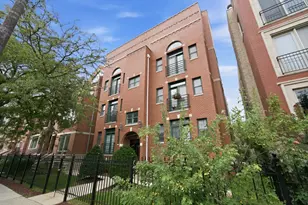 1916 W Belmont Ave, Chicago, IL 60657 - Photo 2