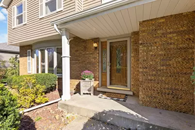8421 Chelsea Lane, Woodridge, IL 60517 - Photo 2