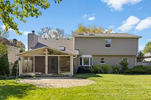 8421 Chelsea Ln, Woodridge, IL 60517 - Photo 24