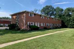 1227 Town Crest Dr, New Lenox, IL 60451 - Photo 1