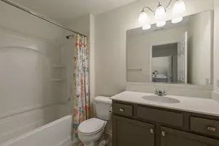 4200 Calder Ln, Aurora, IL 60504 - Photo 16