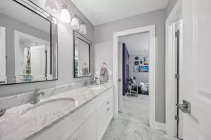 569 S Stratford Ave, Elmhurst, IL 60126 - Photo 30
