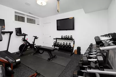 3822 N Hoyne Avenue, Chicago, IL 60618 - Photo 32
