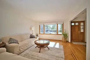 5316 Lee St, Skokie, IL 60077 - Photo 8
