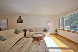 5316 Lee St, Skokie, IL 60077 - Photo 10