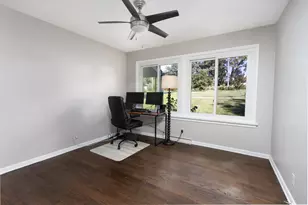 411 E Main St, Cary, IL 60013 - Photo 16