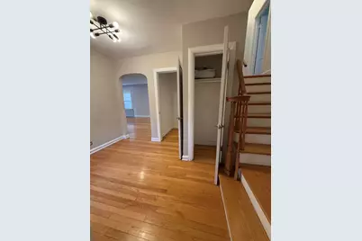 6800 N Knox Avenue, Lincolnwood, IL 60712 - Photo 10