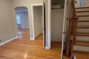 6800 N Knox Ave, Lincolnwood, IL 60712 - Photo 10