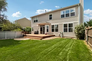 1999 Sparrow Cir, Round Lake, IL 60073 - Photo 40