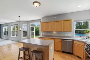 1999 Sparrow Cir, Round Lake, IL 60073 - Photo 16